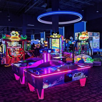 Dave Amp Buster Amp 39 S 704 Baybrook Mall Dave Amp Buster Amp 39 S 704 Baybrook Mall