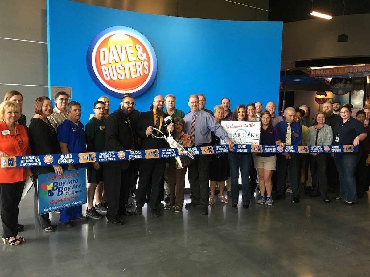 Dave & Buster's: Baybrook Mall's Fun Destination