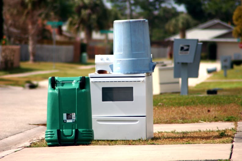 Here Are The Best Ways To Dispose Of Old Appliances Reviewed Here Are The Best Ways To Dispose Of Old Appliances Reviewed