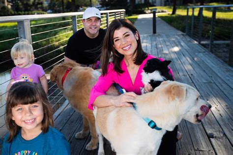 Houston Tv Anchors Lisa Hernandez Mayra Moreno And Owen Conflenti Show Off The Magic Of Rescue Dogs